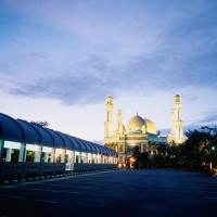 特价机票:多航司 广州-文莱斯里巴加湾市7天往