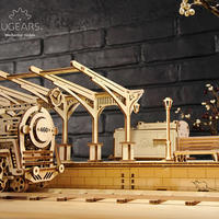 UGEARS 木质机械传动模型