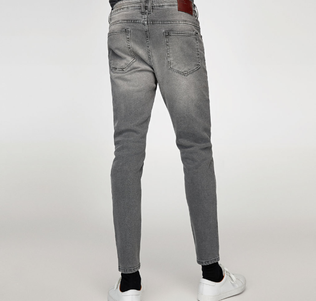 ZARA 05575444802 男士紧身基本款休闲牛仔裤