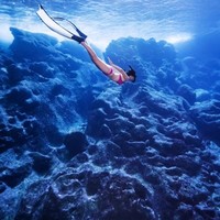 被《潜水人》杂志评为世界第二的洞穴潜水点！塞班岛 蓝洞浮潜+拍照套餐