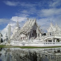 泰国清莱白庙+黑庙一日游（清迈出发，含接送+午餐）