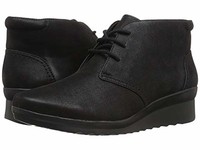 Clarks Caddell Hop 英伦流行女靴女靴