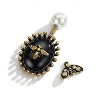 新光饰品暗黑复古风尚精致蜜蜂优雅珍珠可拆卸后挂式不对称耳钉 古铜色+黑色