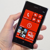 圍觀 6 年前的旗艦機：NOKIA 諾基亞 Lumia 925?智能手機?