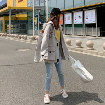 沫欣 风衣女2019秋冬新品时尚休闲印花拼接工装中长款显瘦百搭口袋大衣外套 YJC829A683Q 月岩色 S