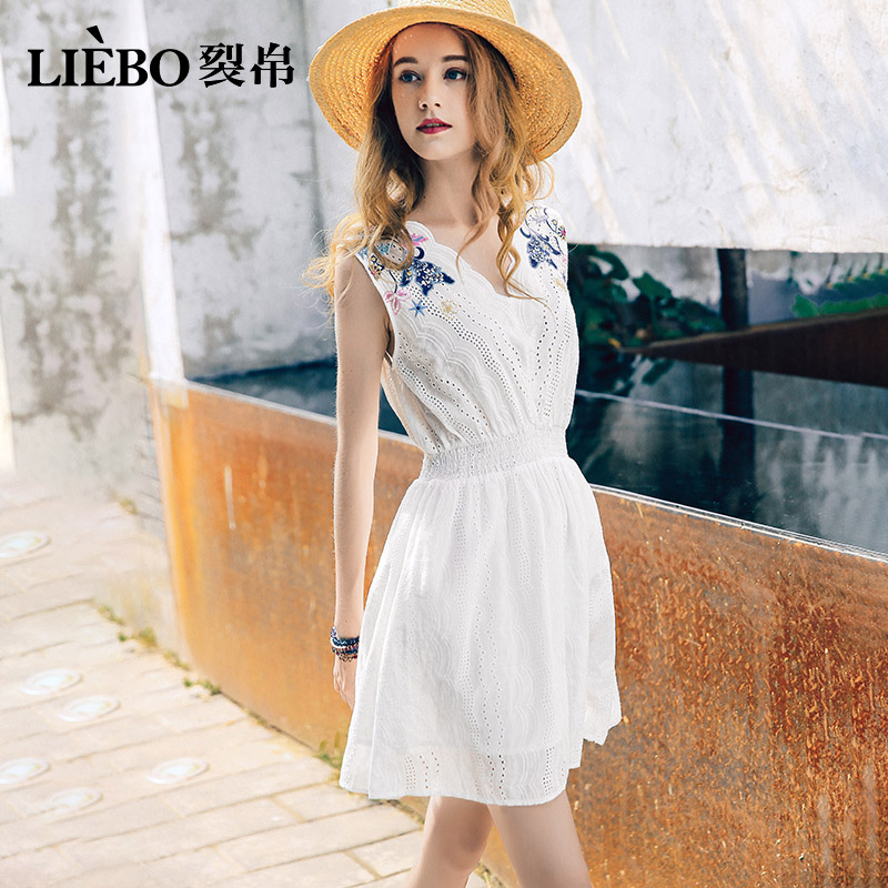 LIEBO 裂帛 51171716 花朵刺绣连衣裙