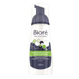Biore 碧柔 Bioré 活力修复4合1美白洁面泡沫霜 198ml
