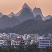 可拆分使用！桂林秀峰希尔顿欢朋酒店 星空亲子舒适大床房2晚（含早餐）