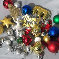 圣诞节装饰品圣诞树挂饰礼物多色异型彩球房间客厅节庆装饰品 (13-18个)/包