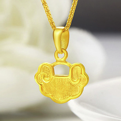 唯品尖货:chow tai fook 周大福 f217483 纳福金锁 足金吊坠 2.1g
