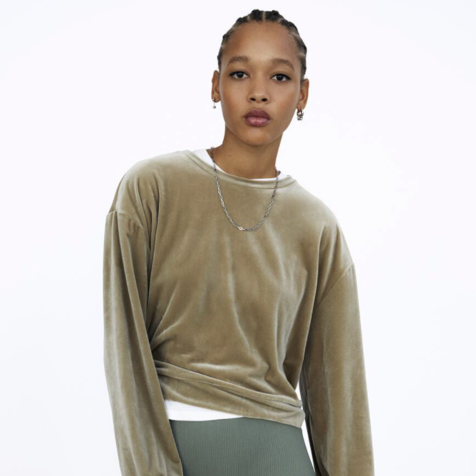 ZARA 01014422506 天鹅绒卫衣