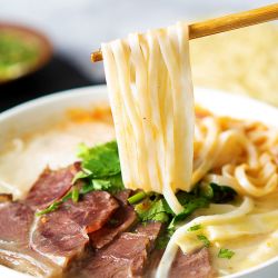 阿宽巷子面兰州牛肉拉面重庆小面非油炸方便速食