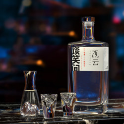 观云guanyun谈笑间52度浓香型白酒