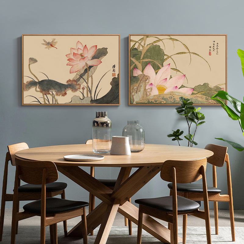 新中式餐桌客厅餐厅花卉挂画《荷花和蜻蜓》30×40cm 油画布 细边白色