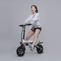 yadea雅迪yadea时尚电动滑板车h3pro前鼓后碟36v156ah极致简洁长续航