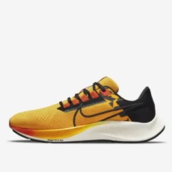 nike商城现售价899元,飞马38代新配色发售,感兴趣的值友别错过.