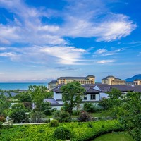 55㎡家庭海景房！东沙景区旁！绿城·朱家尖东沙度假村·半山湾酒店 享·豪华海景家庭房1晚