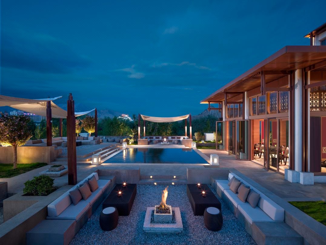 拉萨香格里拉大酒店