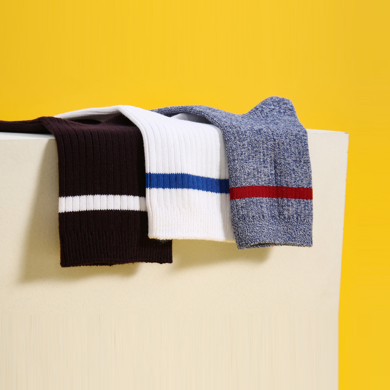 JW真维斯男装冬季袜子 时尚潮流休闲运动中袜 男士简约提花中筒袜