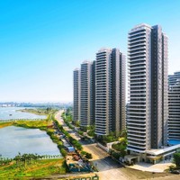 毗邻银滩位置极佳，78m²起跳海景套房能住4人！北海银滩皇家海湾S酒店 高级两卧室海景套房（有阳台）1晚含3早套餐