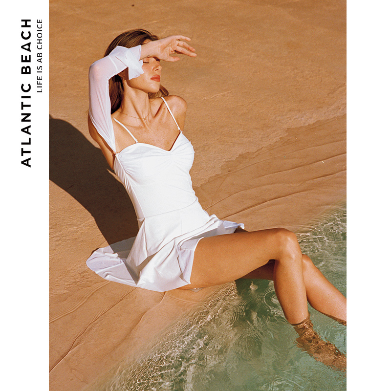 ATLANTIC BEACH 女士连体裙式泳衣 BC22W15053