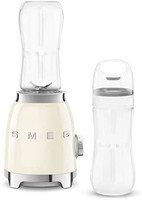 Smeg 斯麦格 PBF01CRUK 复古 50 年代风格个人搅拌机,2 个便携奶瓶,2 个速度设置,600 毫升,300 瓦,奶油色