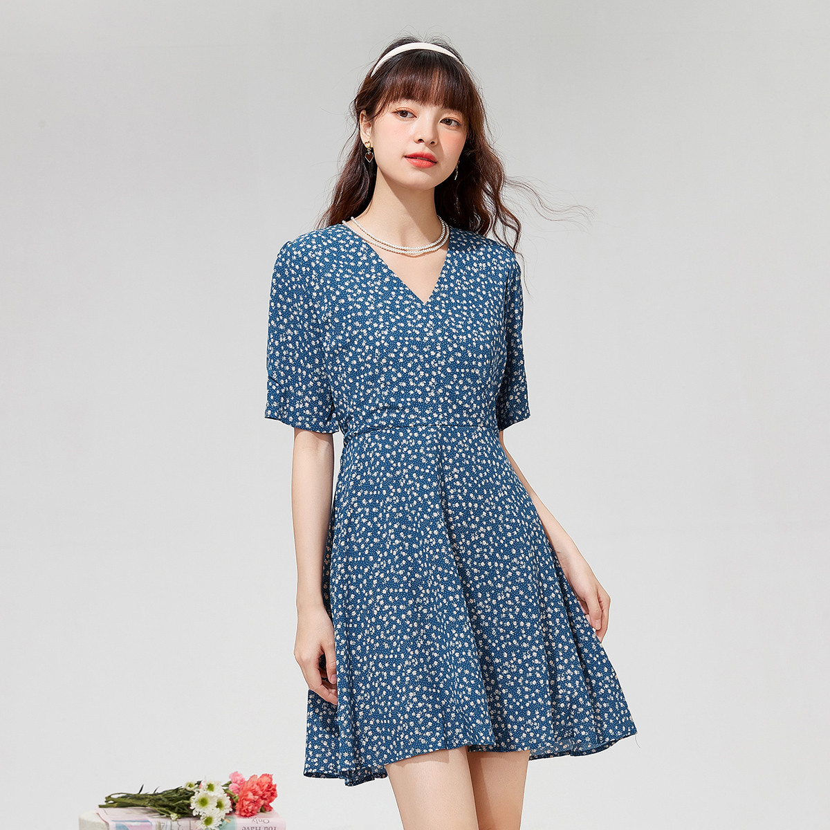 女士波点碎花连衣裙 LL2242009-01