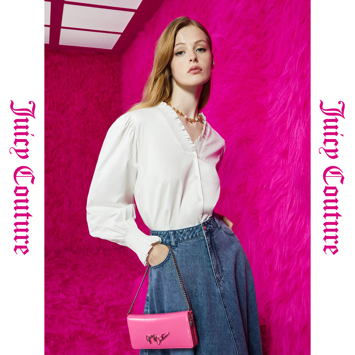 Juicy Couture橘滋梦境之翼logo扣v领泡泡袖衬衫 S 白色