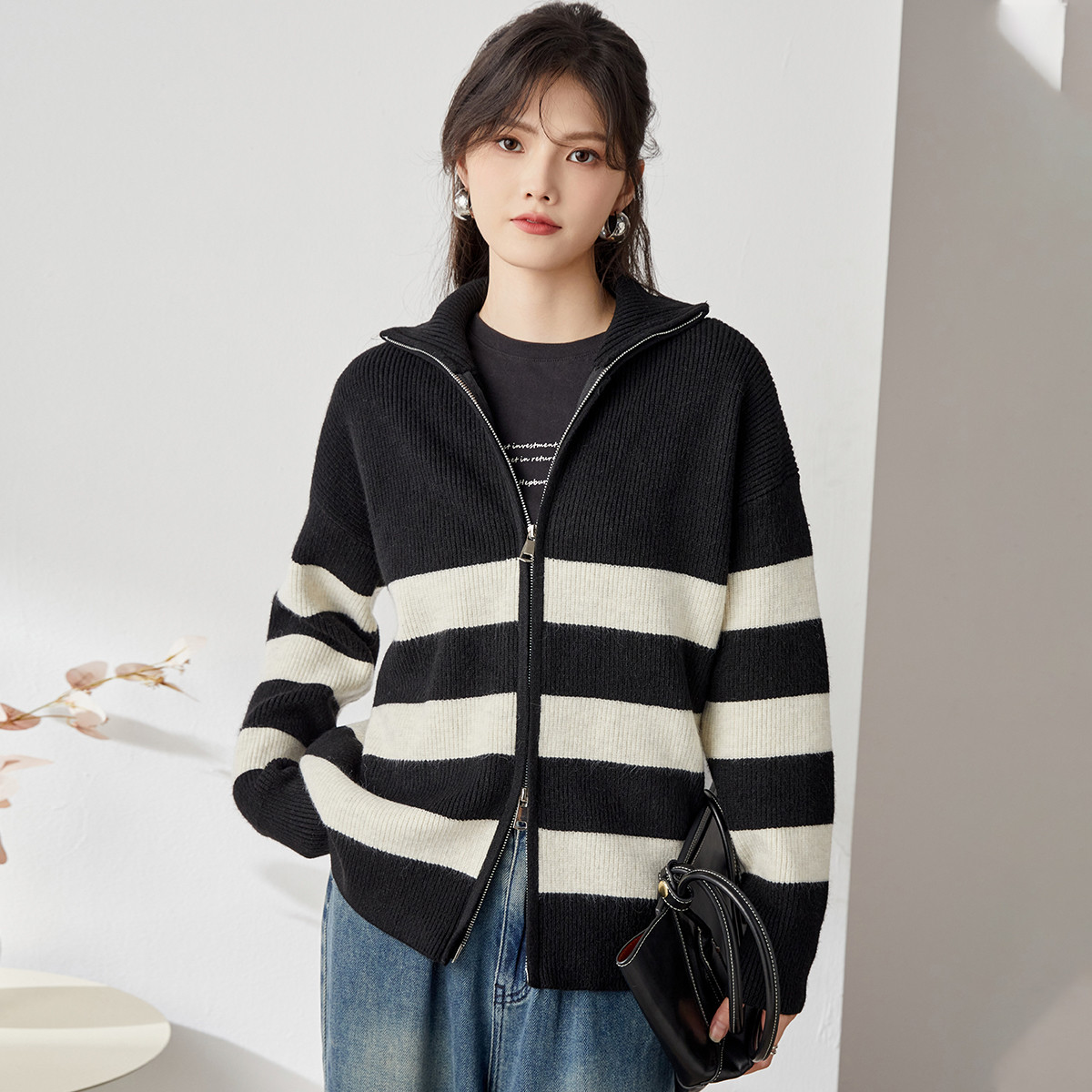 MB 拉链高领毛衣女开衫宽松条纹拼色针织上衣 L 黑条