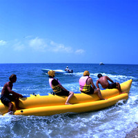 巴厘島南灣水上活動一日游，可選擇香蕉船/拖曳傘/摩托艇/深潛等