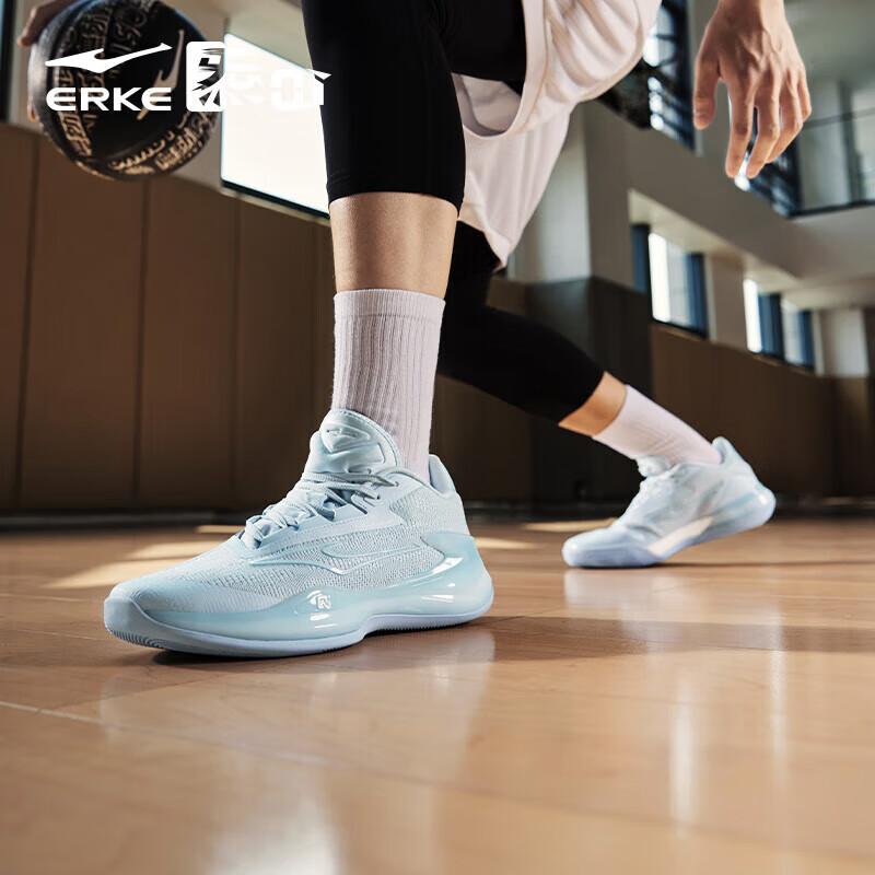 ERKE 鸿星尔克 篮球鞋男新款防滑减震运动鞋实战耐磨球鞋 轻氧蓝/尔克白(海湾) 42