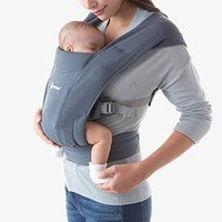 ergobaby Embrace舒適型新生嬰兒背帶（7-25磅/約3.18-11.34公斤），牛津藍