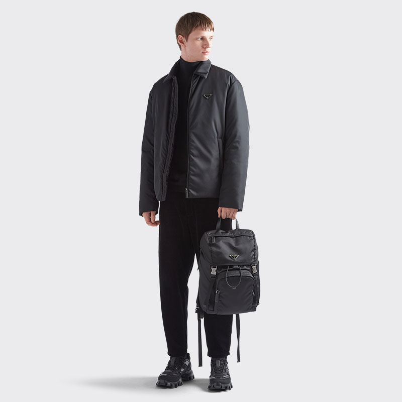 Prada/普拉达再生尼龙和皮革双肩包背包