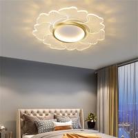 北欧卧室灯2023吸顶灯简约现代创意花型LED主卧室房间灯具