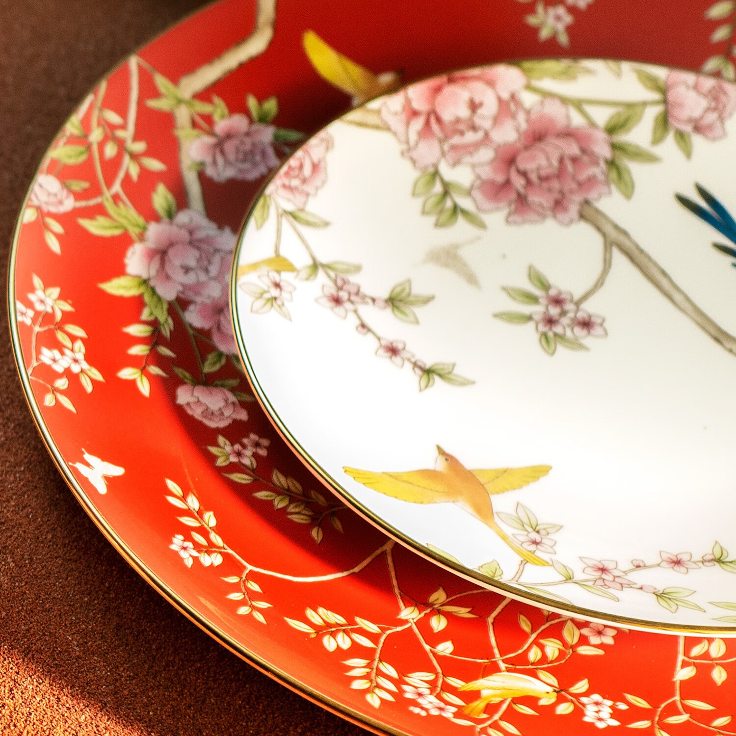 NARUMI/鸣海 QUEEN'S GARDEN(红色) 长方形托盘/盘/餐盘/盘 骨瓷 釉中彩 28cm盘/97178-5636G无盒