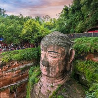 春节可定！四川乐山大佛+峨眉山+金顶一日游（含中餐+小吃+三环内接早+乐山船票/门票+导游）