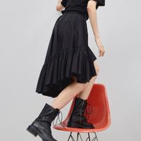 MO&Co. 摩安珂 不规则蓬感高腰黑色半身裙女装
