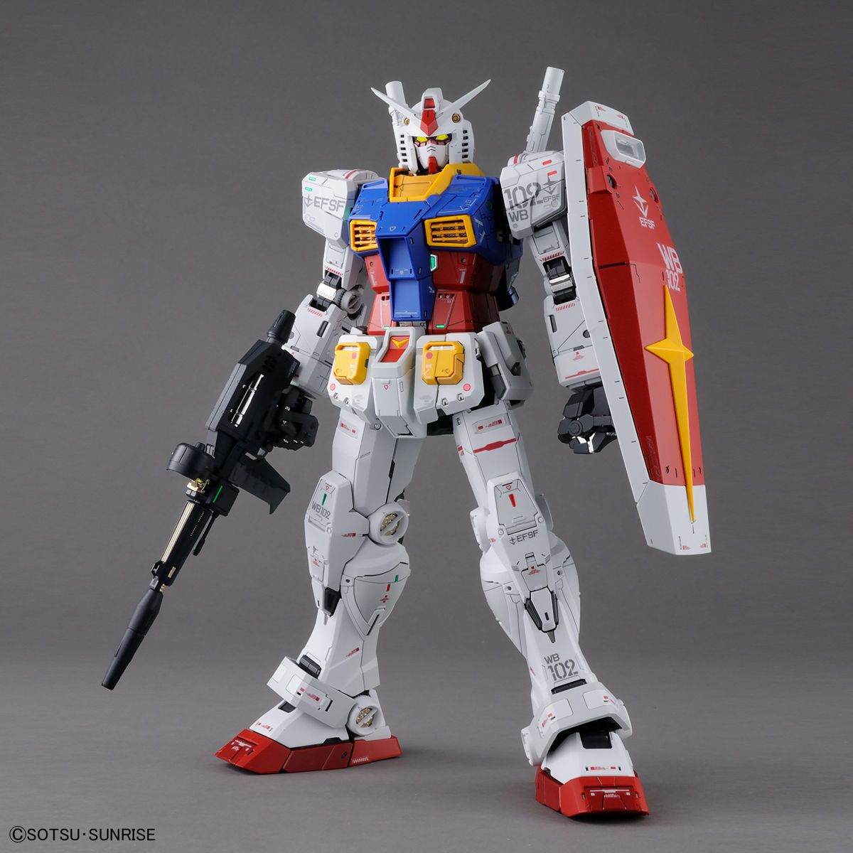 万代模型 60765 PG 1/60 RX-78-2 Gundam 元祖高达2.0 拼装