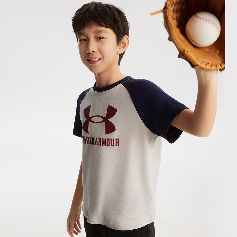 安德玛 UNDER ARMOUR 童装2024春夏男童插肩袖宽松短袖T恤儿童复古字母印花T恤潮 卡其 160cm