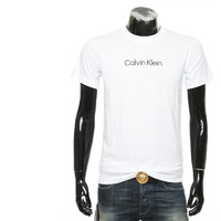 Calvin Klein/CK 卡尔文克雷恩 男士简约短袖圆领T恤 KM0KM00843 白色 YCD M