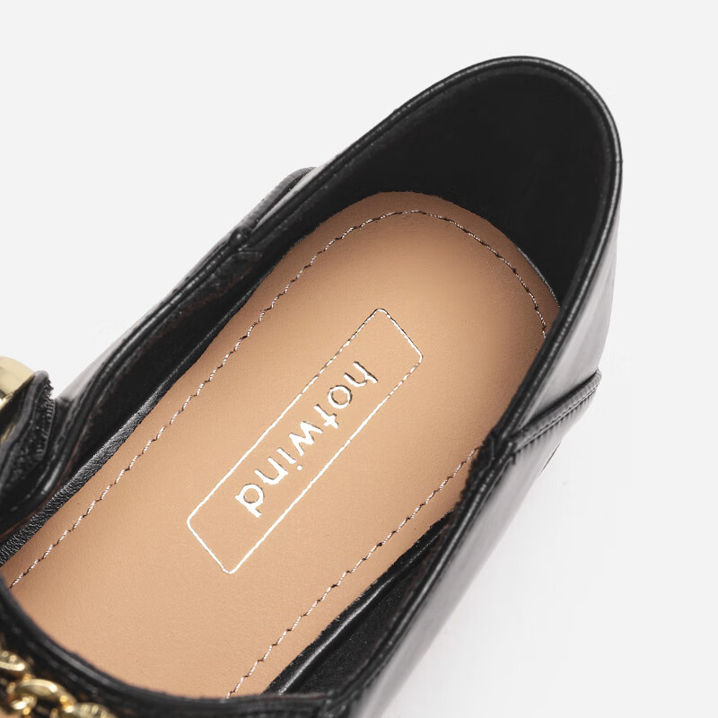 舒适柔软透气的帆布鞋 6618480daa86d5313.jpg