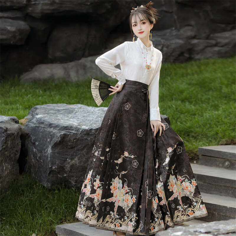 狐狸女汉服怎么穿搭,狐狸女汉服怎么穿搭好看