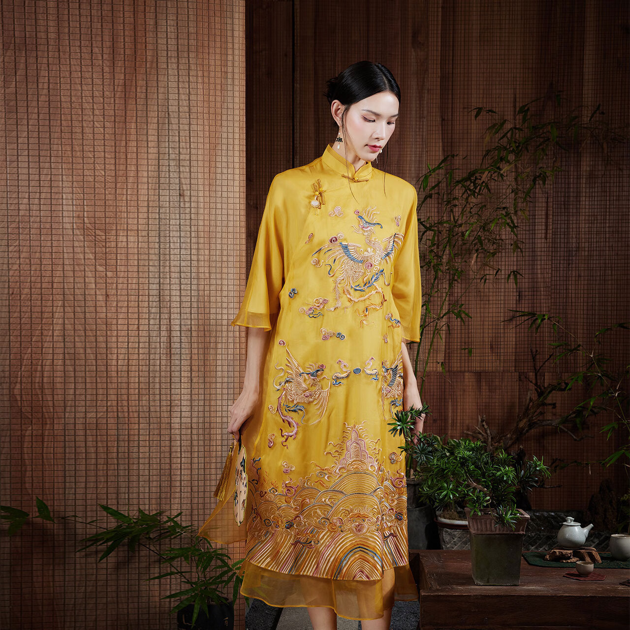陌遇丨凤鼎丨夏季中国风复古改良原创重工刺绣中式旗袍连衣裙 明黄色 S