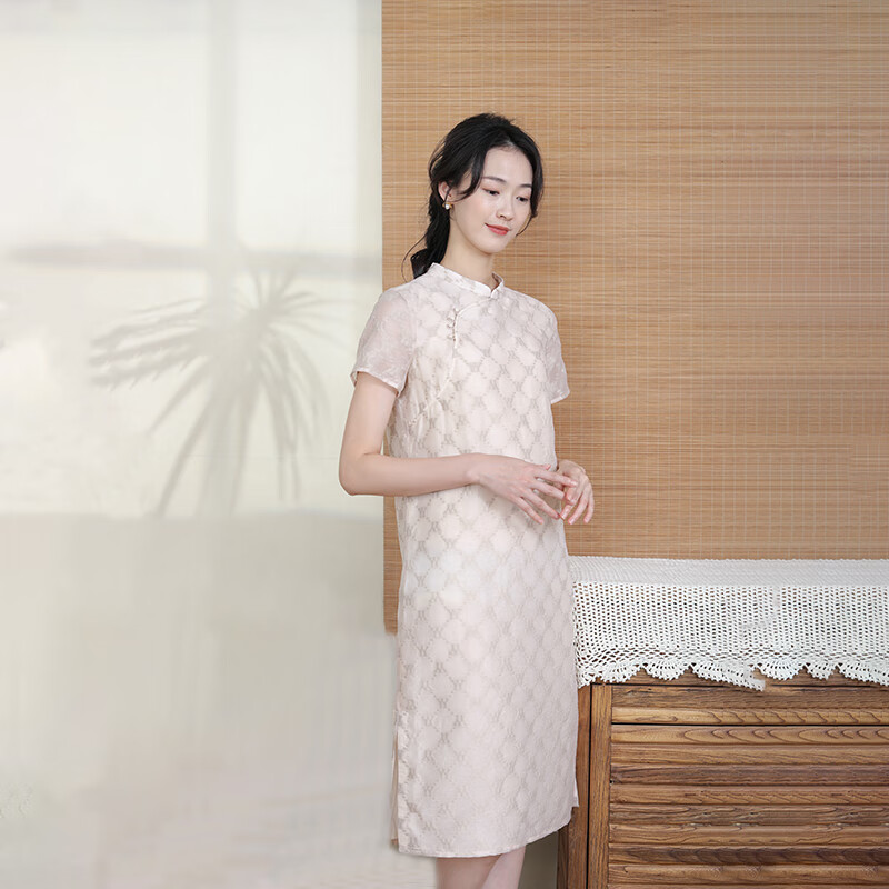 布符2024年夏季提花宽松旗袍新中式重工刺绣国风女装复古长款 灰白 S