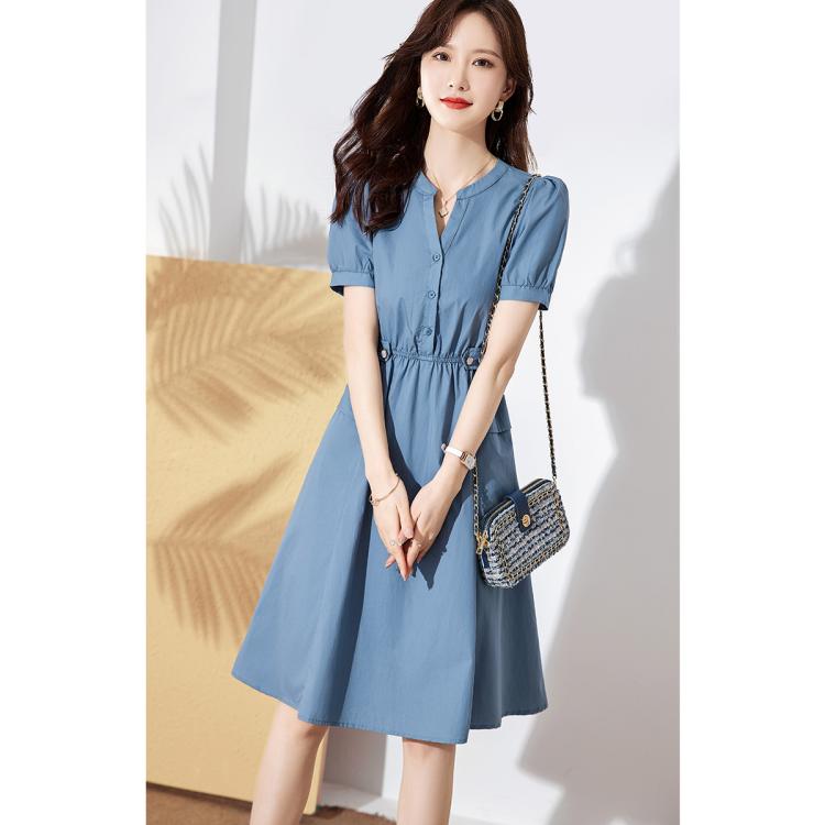 夏季蓝色收腰显瘦气质小V立领女式中长款短袖连衣裙