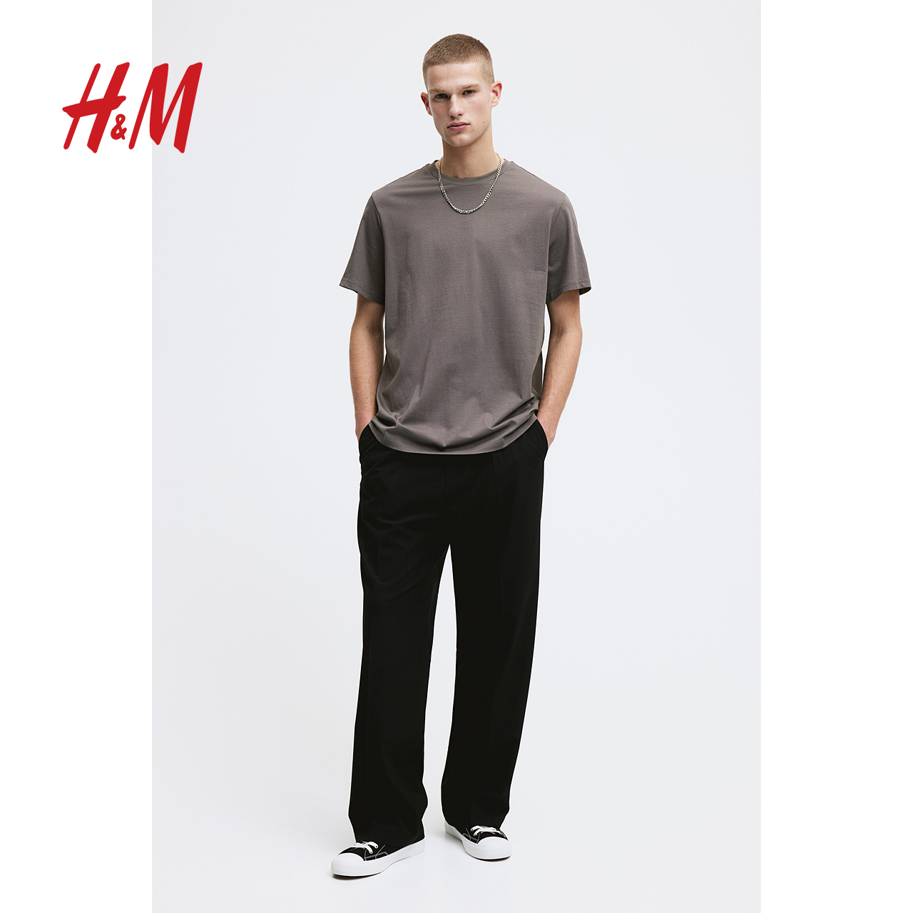 HM男装标准版型T恤2024夏季简约圆领短袖舒适打底衫0685816