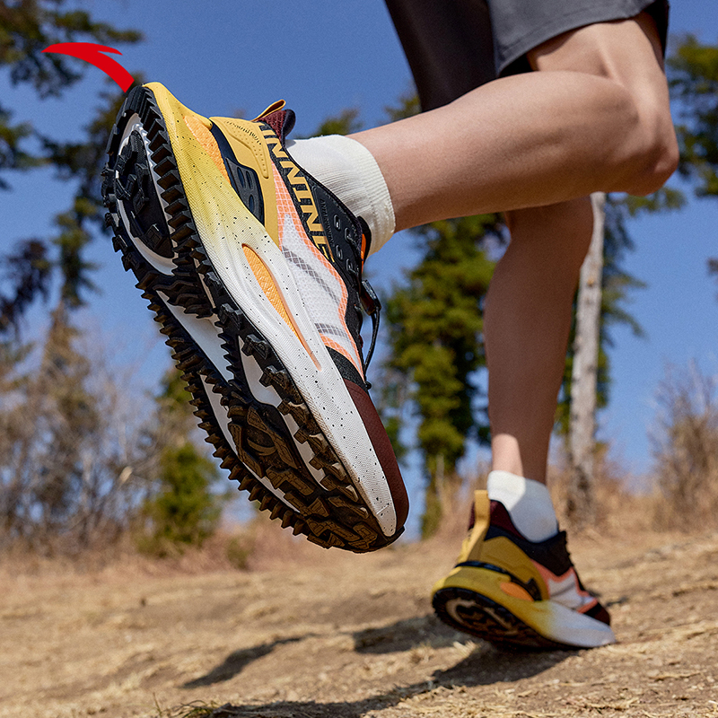 安踏户外氮科技机能跑步鞋男耐磨登山徒步运动鞋男鞋112425571