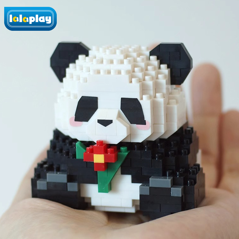 大熊猫花花微颗粒积木男孩益智力拼装拼图玩具摆件六一儿童节