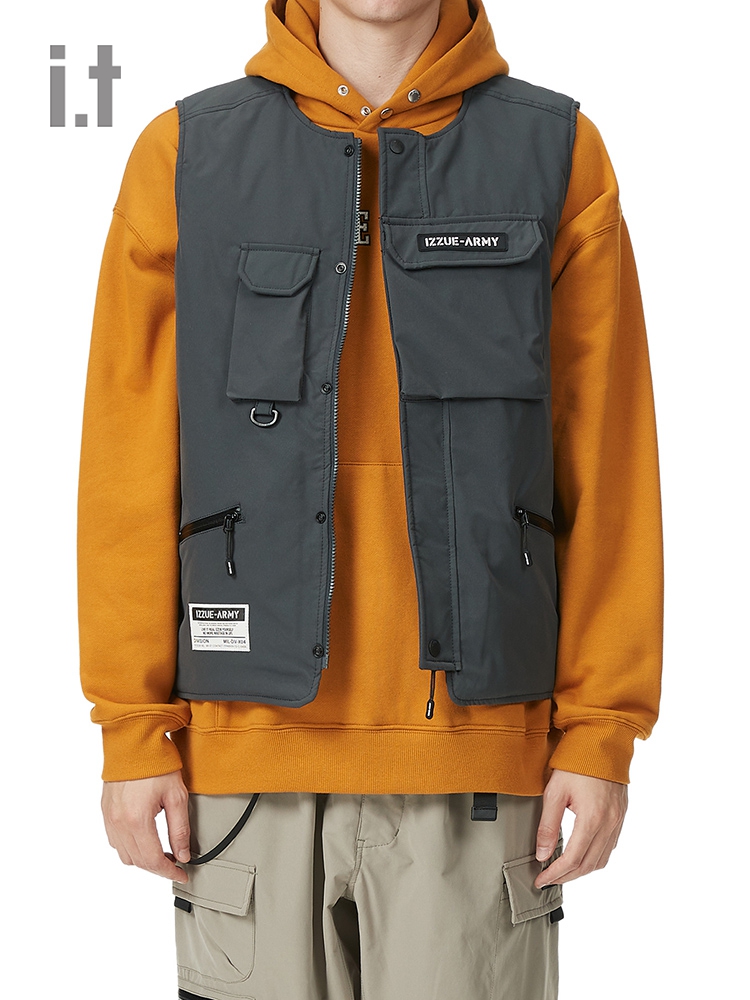 it izzue男装马甲冬季街头机能感多口袋工装背心7603F2J