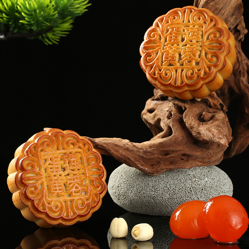 澳门金尊广式鲍鱼月饼礼盒多口味莲蓉蛋黄水果味